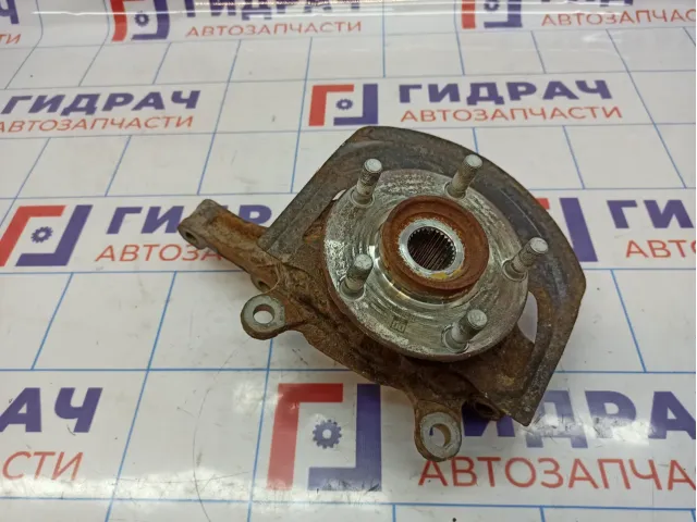 Кулак поворотный передний левый Nissan Qashqai (J10) 40015-JD000. В сборе.