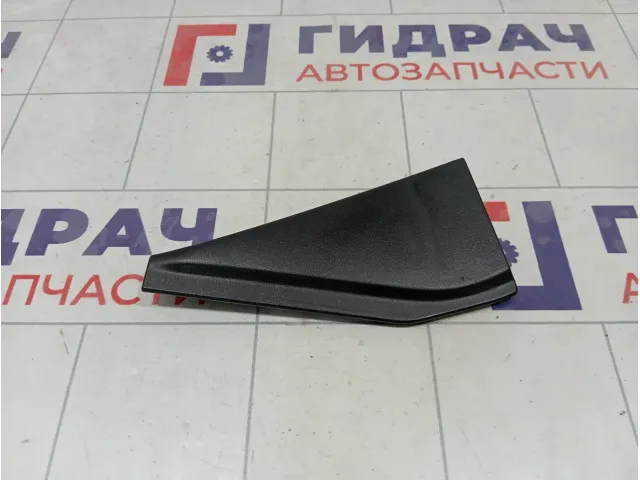 Накладка двери внутренняя задняя левая Nissan Qashqai 82293JD000