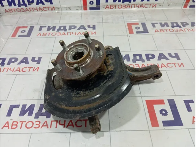 Кулак поворотный передний левый Nissan Qashqai 40015JD000