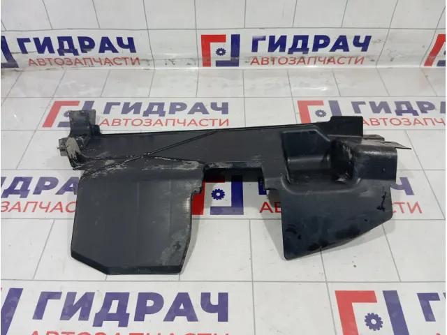 Дефлектор радиатора правый Nissan Qashqai 62822JD20A