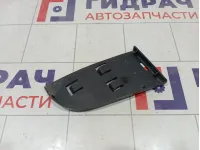 Заглушка бампера передняя левая Nissan Qashqai 62257JD00H