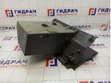 Бардачок Nissan Qashqai 68520JD900