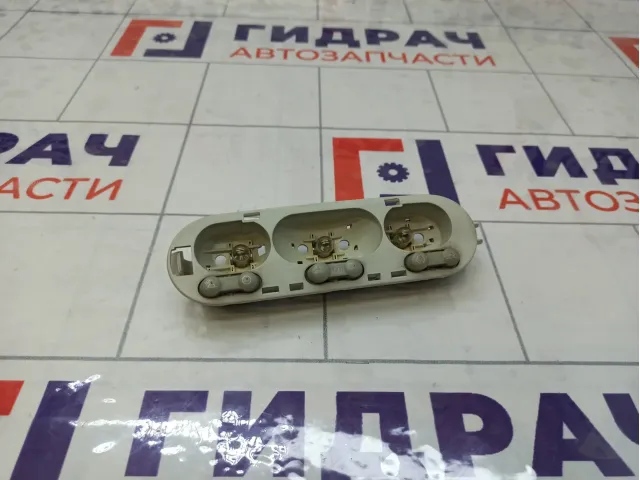 Плафон салонный Nissan Qashqai 26430BC00B