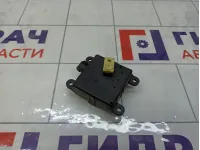 Моторчик заслонки отопителя (печки) Nissan Qashqai 3K01030840