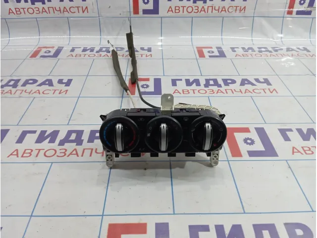 Блок управления отопителем Nissan Qashqai (J10) 27500-JD01B