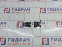 Петли двери пердние левые Nissan Qashqai (J10)