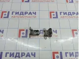 Петли двери пердние правые Nissan Qashqai (J10)