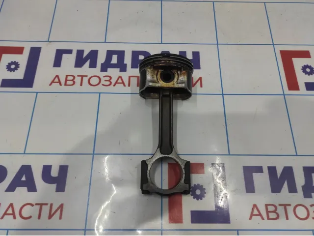 Поршень с шатуном Nissan Qashqai (J10) 12100-1HC0A