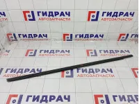 Накладка стекла переднего правого Nissan Qashqai 80820JD00A