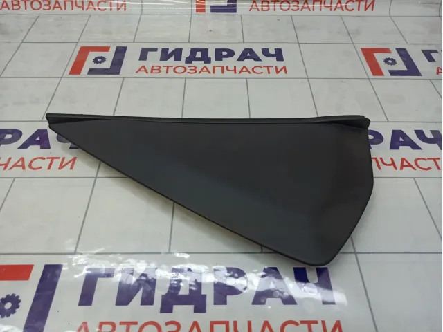 Накладка торпедо левая Nissan Qashqai 68499JD900