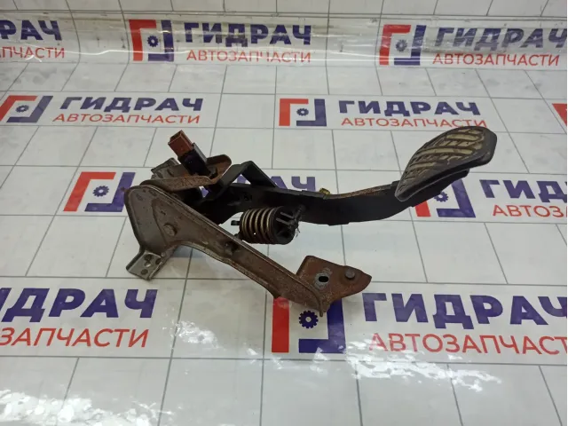 Педаль сцепления Nissan Qashqai 46503JD900