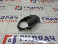 Рамка противотуманной фары правая Nissan Qashqai 62256BR03A