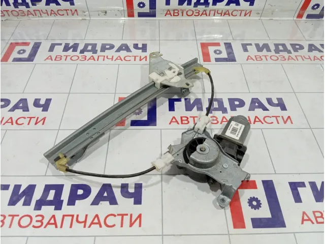 Стеклоподъемник электрический задний правый Nissan Qashqai 82700JD400