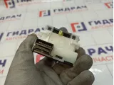 Переключатель поворотов подрулевой Nissan Qashqai 25540JD03A