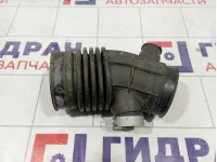 Патрубок воздушного фильтра Nissan Roque (T32)