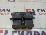 Дефлектор воздушный в центральную консоль Nissan Roque (T32) 68794-4CL1A