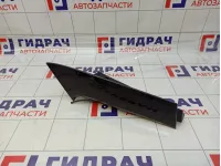 Накладка двери багажника правая Nissan Roque (T32) 96032-4BA0B
