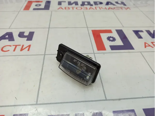 Фонарь подсветки номера Nissan Roque (T32) 26510-8990B