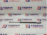 Амортизатор двери багажника правый Nissan Roque (T32) 90450-4BA1C
