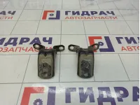 Петли двери передней правой Nissan Roque (T32) Петли двери передней правой Nissan Roque (T32)