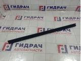 Уплотнитель стекла заднего правого Nissan Teana (J32) 82834-JN02A