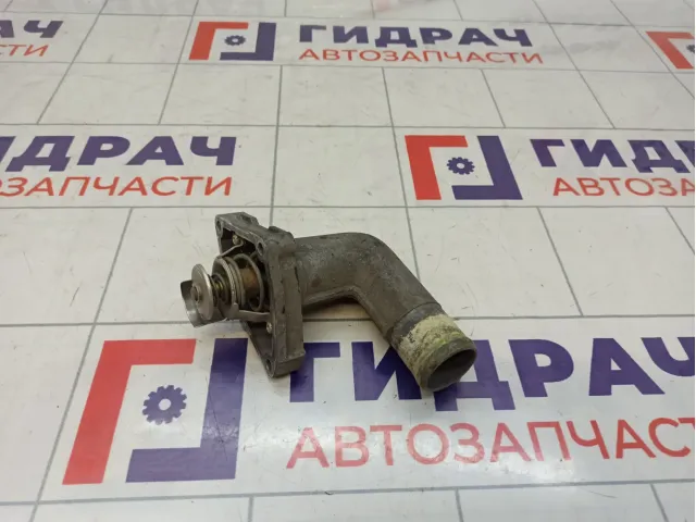 Крышка термостата Nissan Teana (J32) 21200-JA10A