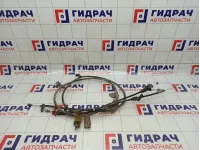Трос стояночного тормоза Nissan Teana (J32) 36530-JN20A