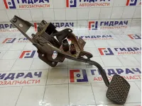 Педаль тормоза Nissan Teana 46501JN00B