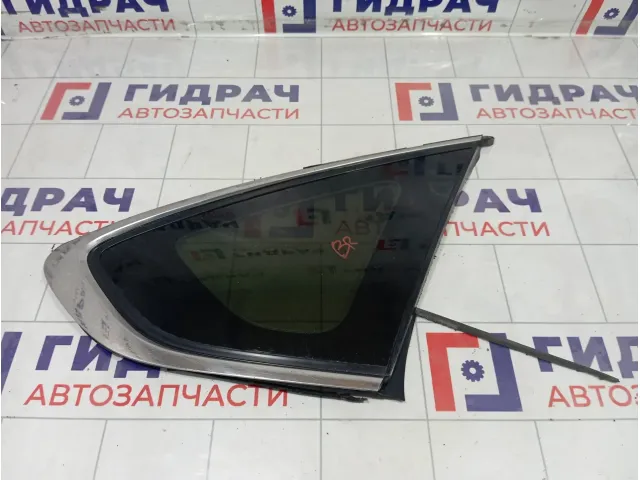 Стекло кузовное глухое (форточка) правое Nissan Teana 83300JN20B