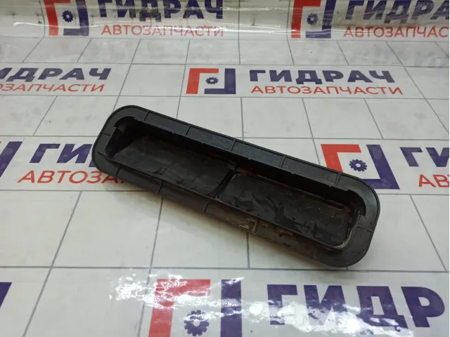 Решетка вентиляционная Nissan Teana 768054M400