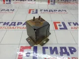 Кронштейн усилителя заднего бампера правый Nissan Teana 852109Y000