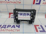 Кронштейн блока кнопок Nissan Teana (J31) 68930-9W110