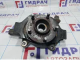 Кулак поворотный передний левый Nissan Teana (J31) 40015-CN000