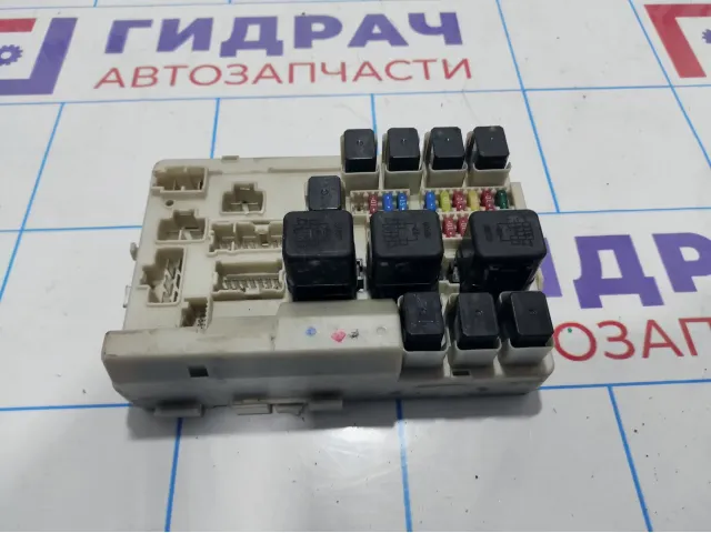 Блок предохранителей Nissan Teana (J31)