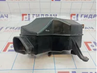 Резонатор воздушного фильтра Nissan Teana (J31) 16585-9Y500