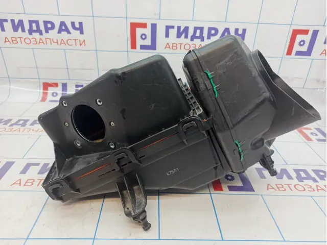 Корпус воздушного фильтра Nissan Teana (J31) 16500-CA00A
