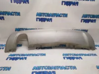 Накладка заднего бампера Nissan Terrano III 850700171R Хорошее состояние.