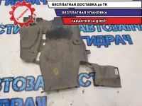 Пыльник двигателя боковой левый Nissan Terrano III 638318745R Отличное состояние.