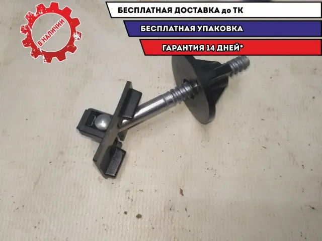 Крепление домкрата Nissan Terrano III Renault/Nissan Отличное состояние.