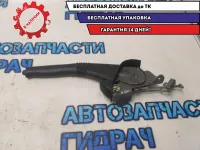 Рычаг стояночного тормоза Nissan Terrano III 3601000Q0L Отличное состояние.