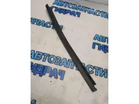 Накладка стекла заднего левого Nissan Terrano III