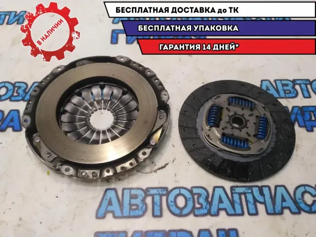 Комплект сцепления Nissan Terrano III 8201551522 Отличное состояние. 8201012792 VALEO