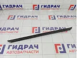Уплотнитель стекла заднего левого Nissan Terrano