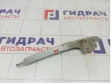 Направляющая стекла двери передней правой Nissan Terrano 802199801R