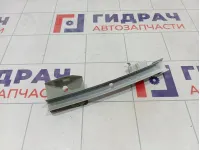 Направляющая стекла двери задней левой Nissan Terrano 822362839R