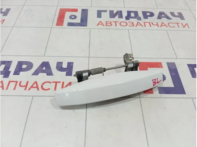 Ручка двери наружная задняя левая Nissan Terrano