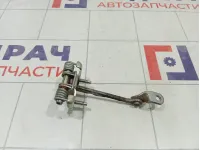 Ограничитель двери задний Nissan Terrano