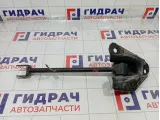 Тяга продольная задняя правая Nissan Terrano 551107894R