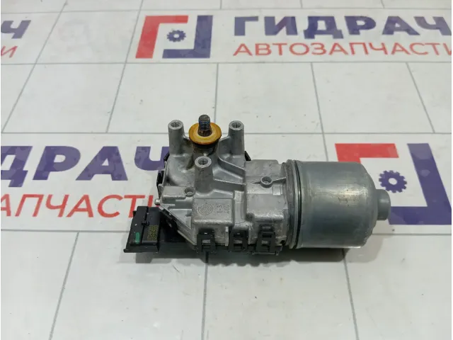 Моторчик стеклоочистителя переднего Nissan Terrano