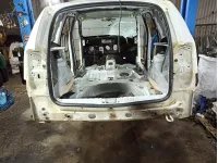 Панель задняя Nissan Terrano